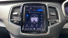 Volvo XC90 2.0 B5P [250] Plus Dark 5dr AWD Geartronic Petrol Estate